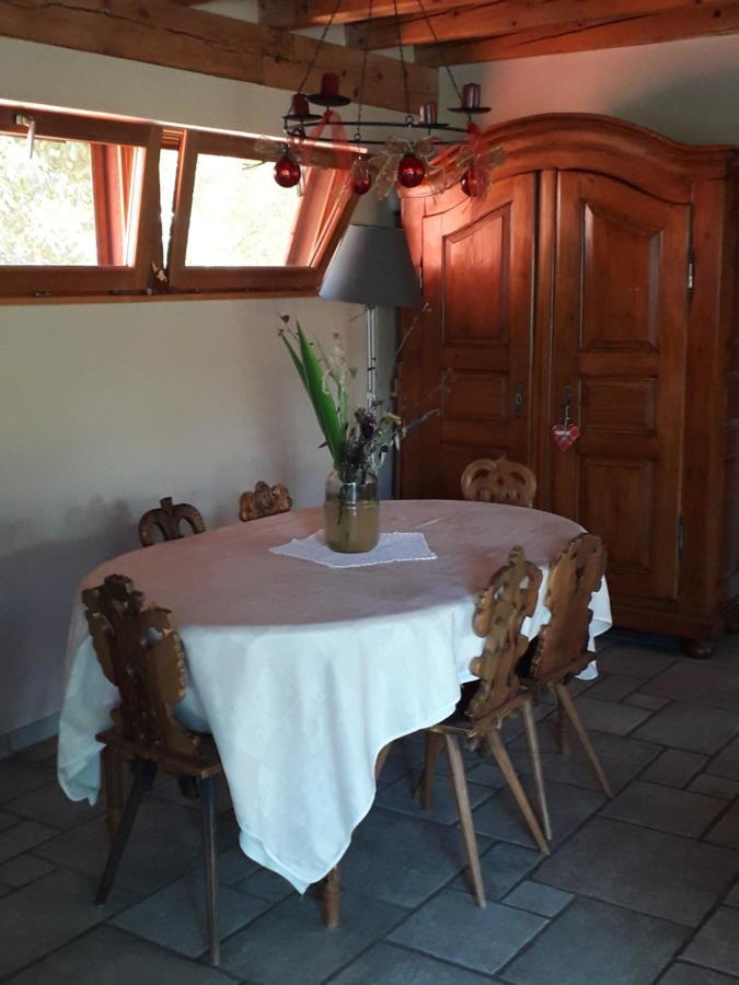 La Maison Rouge أوستا المظهر الخارجي الصورة